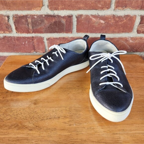 ECCO leather Sneakers size 7W - Picture 3 of 10